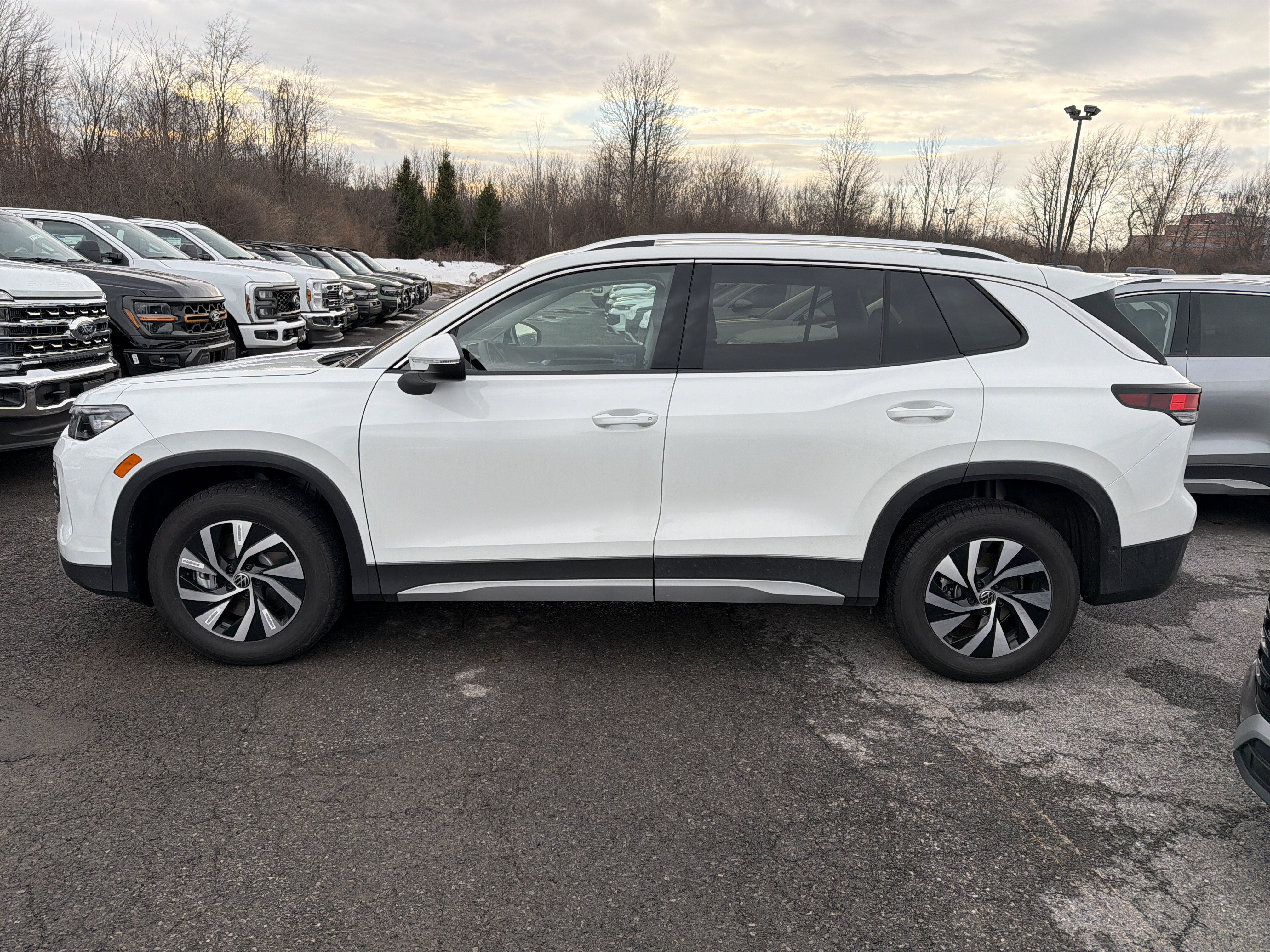 2026 Volkswagen Tiguan — detail view