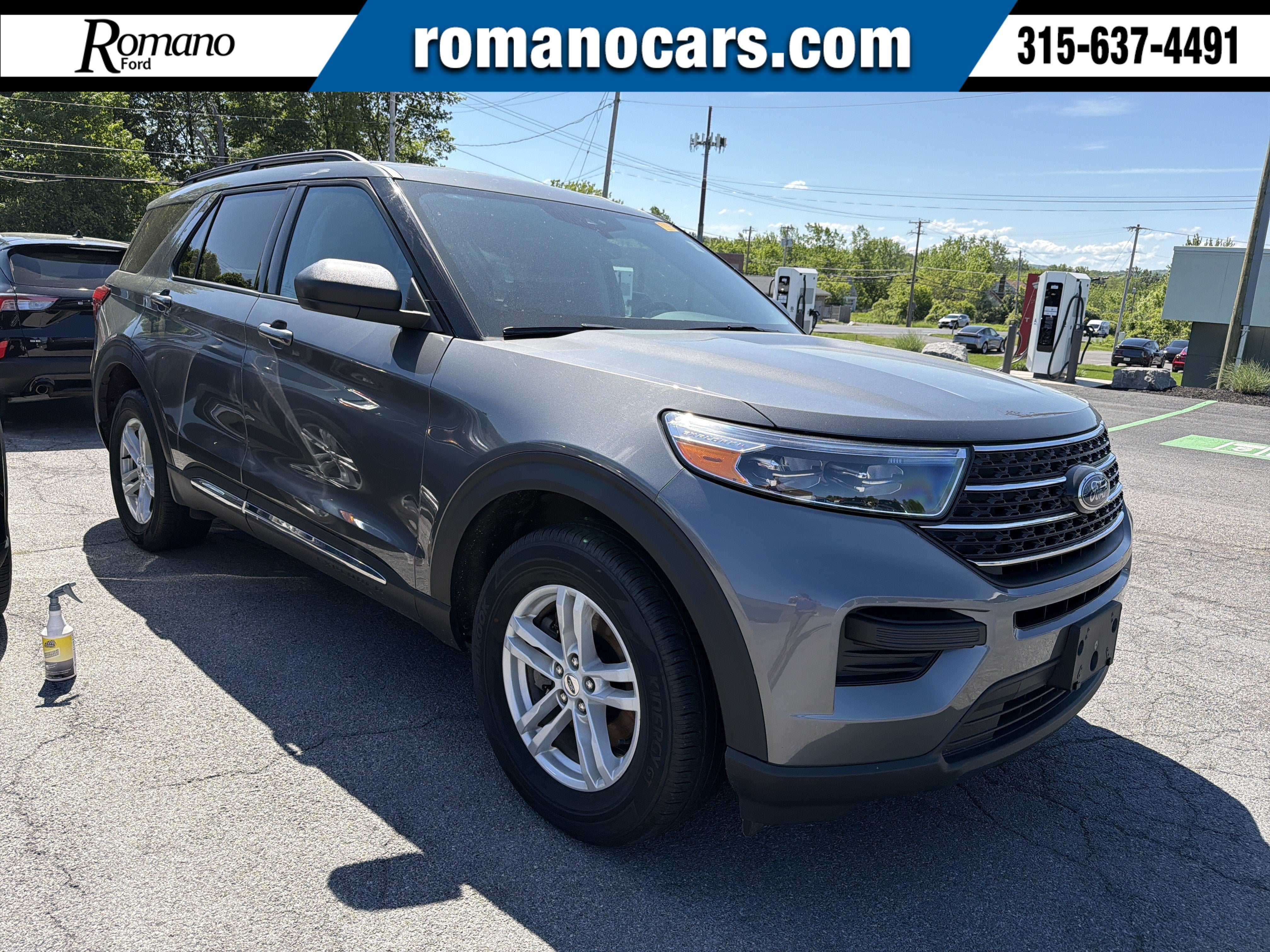 2023 Ford Explorer XLT in Carbonized Gray Metallic — front three-quarter view