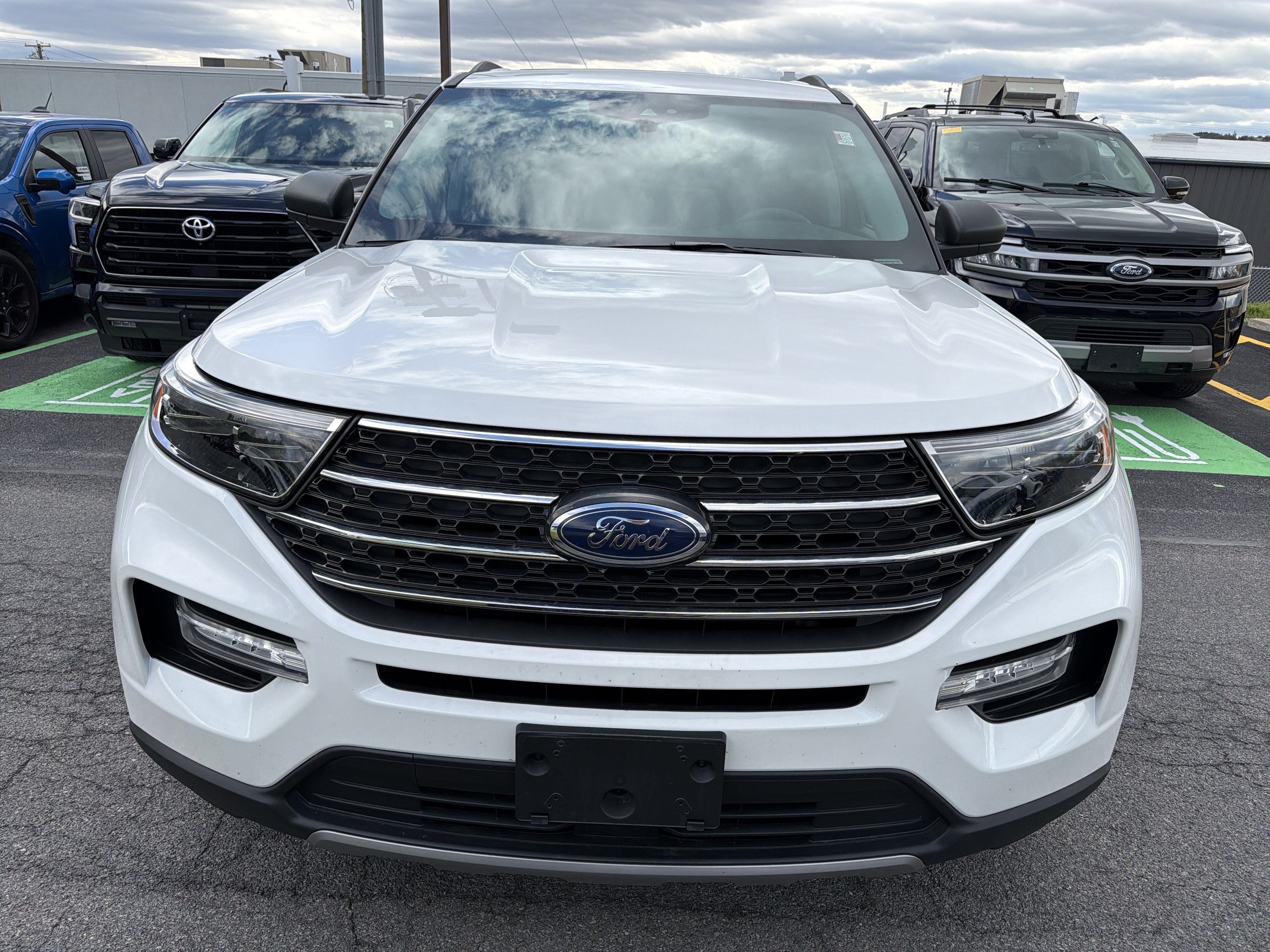 2023 Ford Explorer — rear three-quarter view
